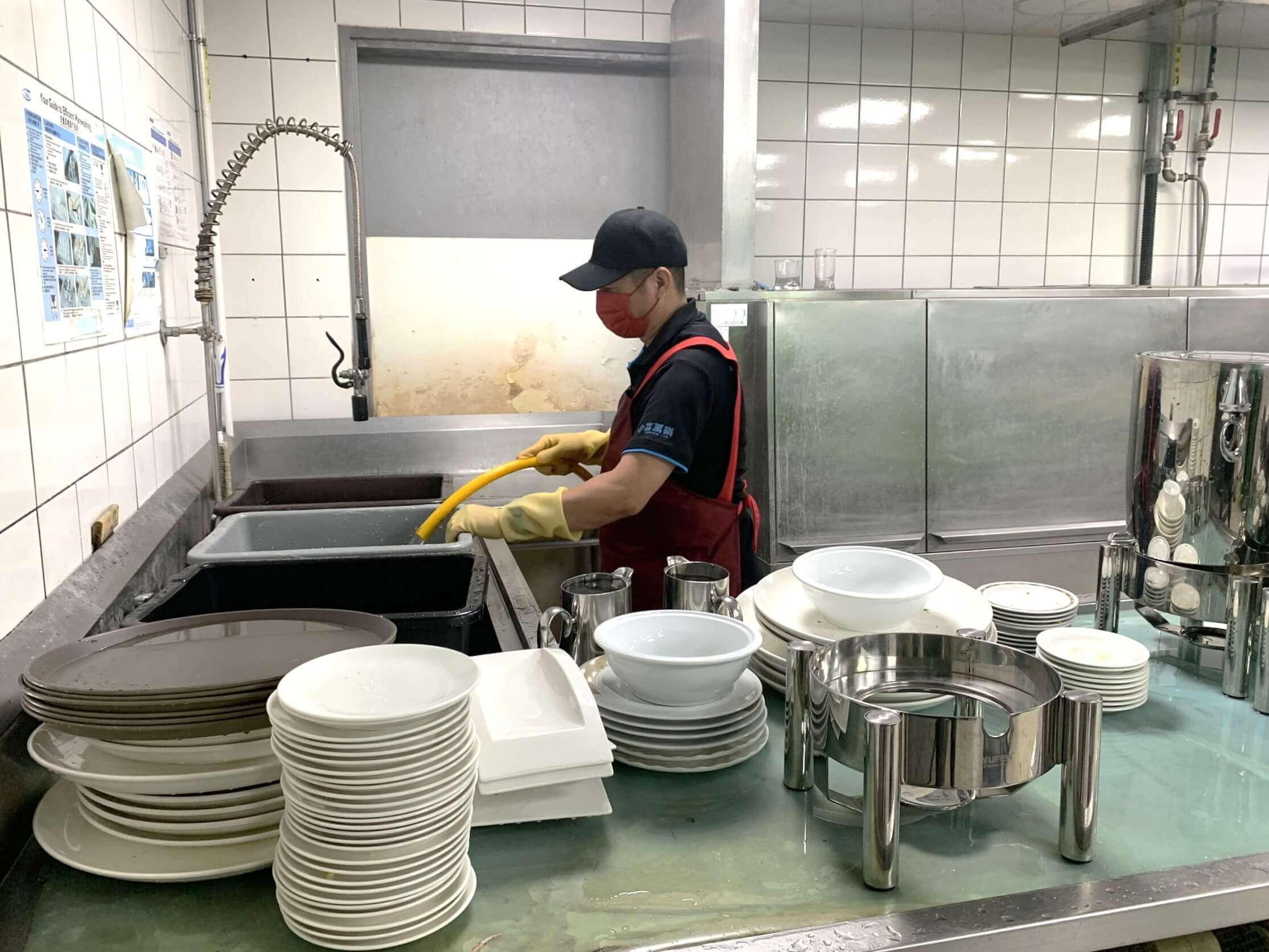 喜萬樂高雄星級飯店洗碗外包承攬